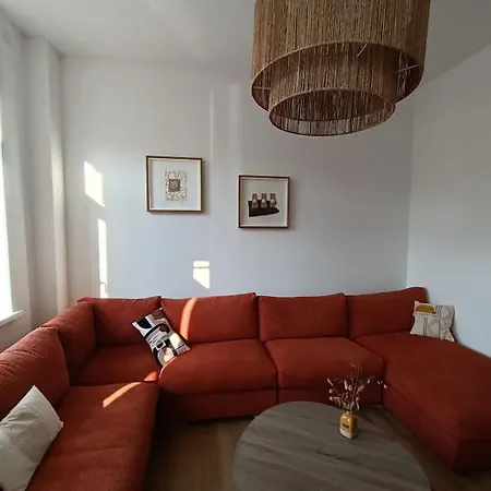 Maison De Pres De La Digue Et بيت للعطل *
