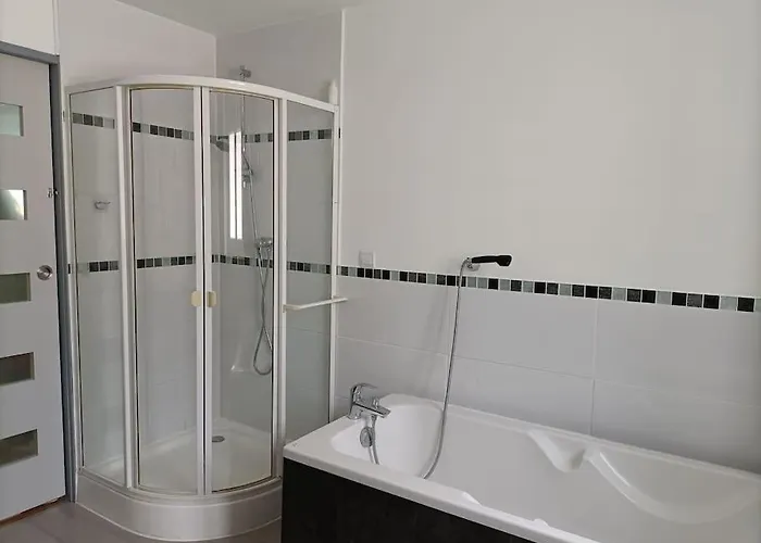 Hébergement de vacances Maison De Près De La Digue Et