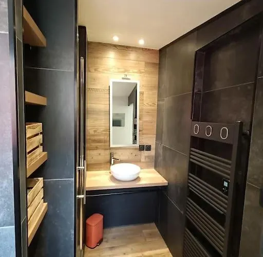 Maison De Près De La Digue Et Hébergement de vacances Dunkirk